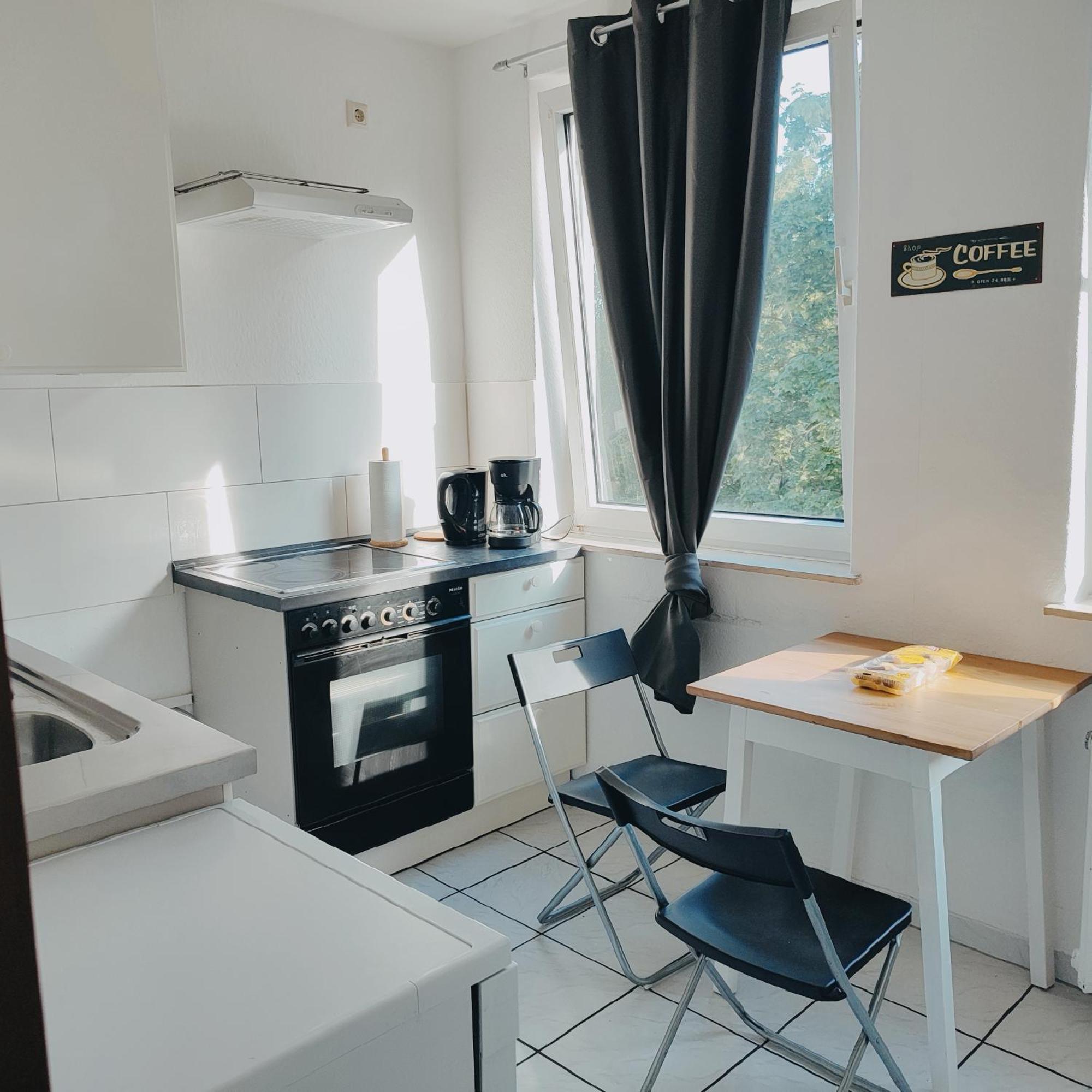 Ferienwohnung Monteurwohnung Messewohnung Duisburg Sued Grenze Duesseldorf 6 Personen Exterior photo